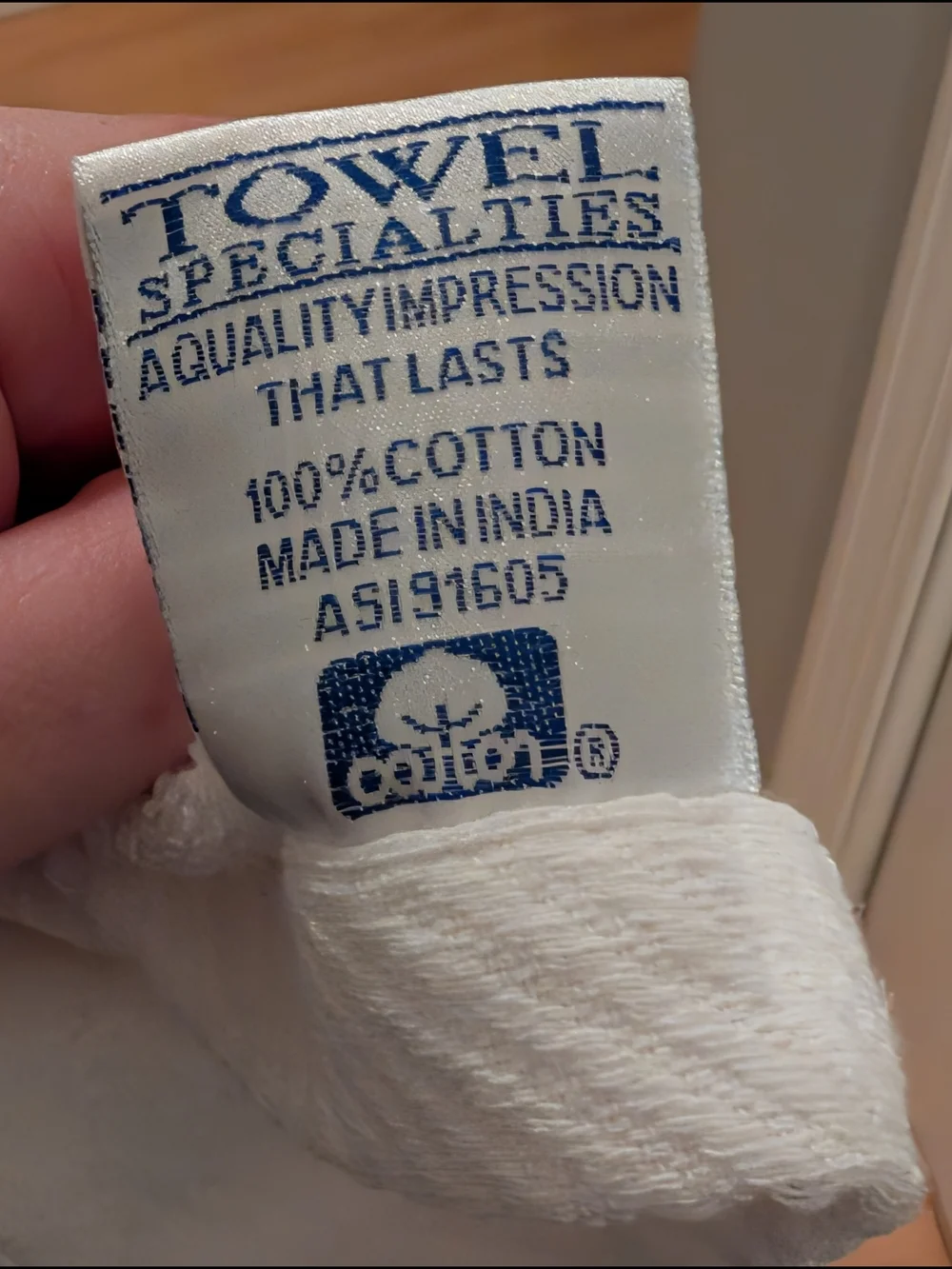 Ashaway RV Resort Towel Specialties 100% Cotton White Beach Towel (EUC)